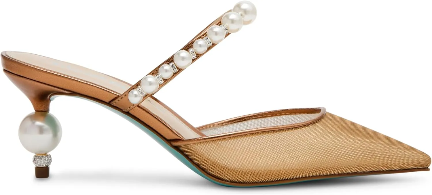 Betsey Johnson Women's Evey Pump