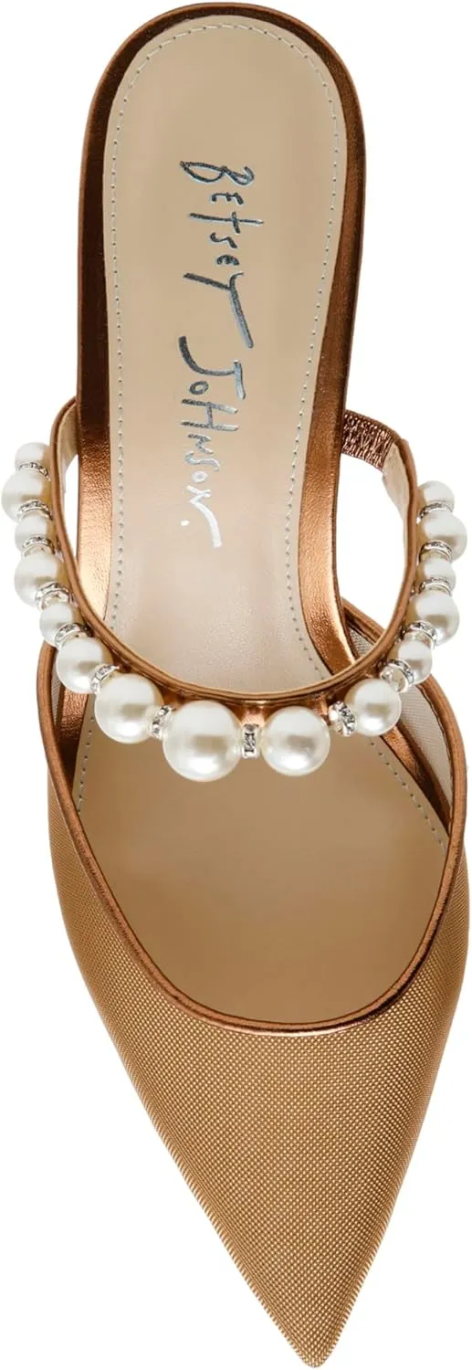 Betsey Johnson Women's Evey Pump