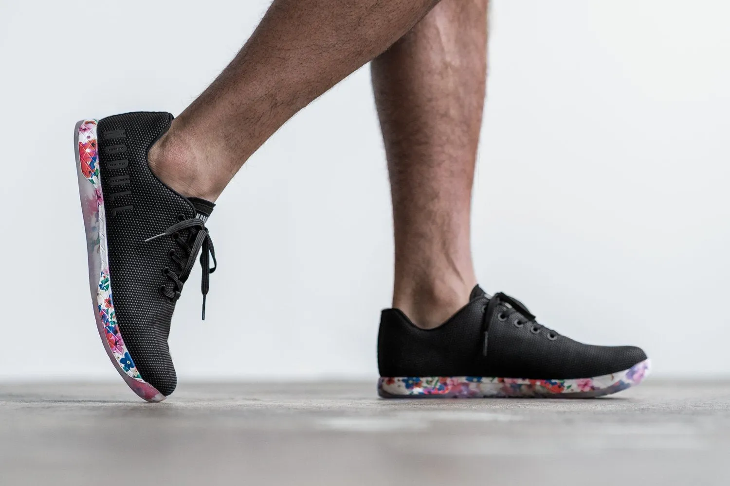 BLACK DAISY TRAINER (MEN'S)