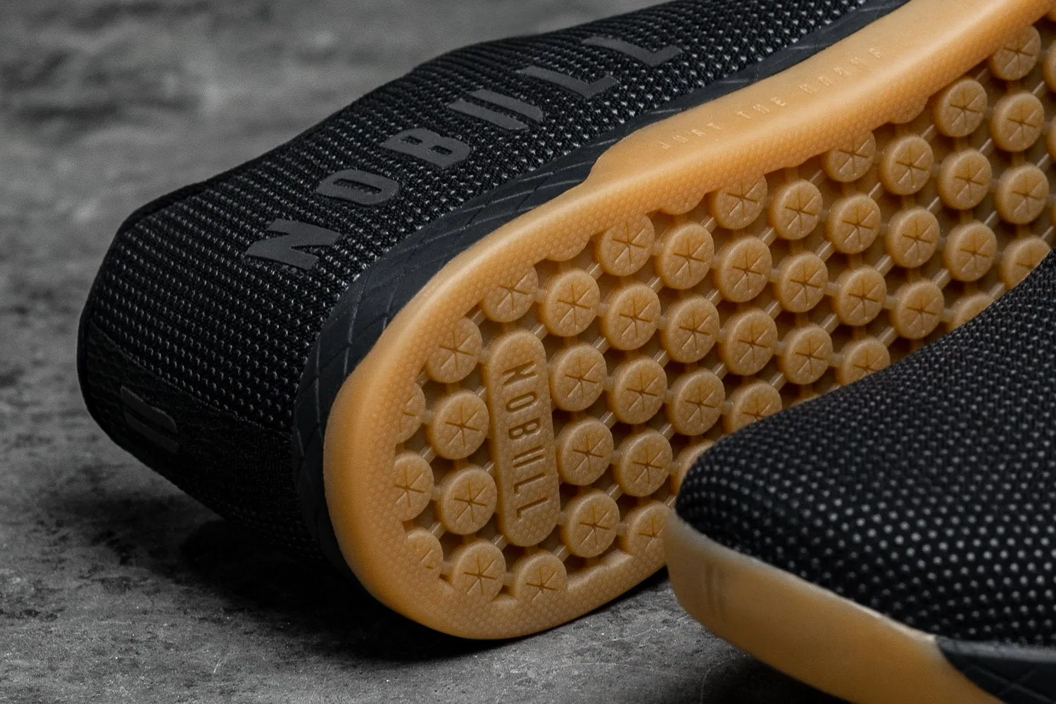 BLACK GUM TRAINER (MEN'S)