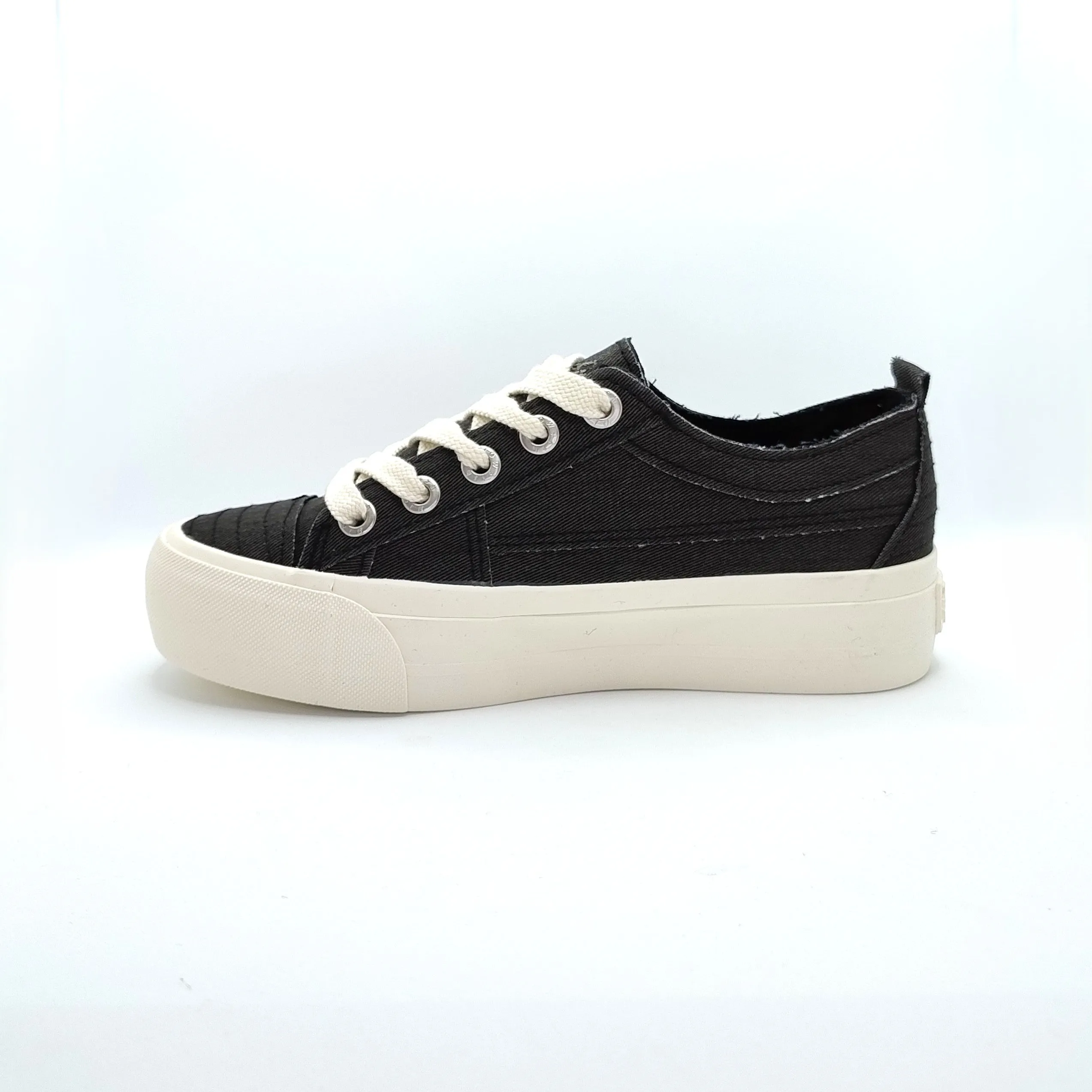 Blowfish Malibu Sadie Sun Women's Floral Embroidered Lace Up Platform Trainer Black