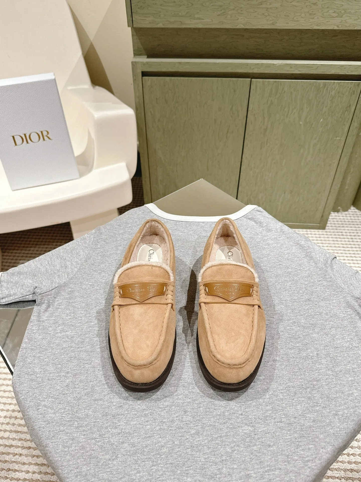 CD Loafer In Dark Loafer Suede  995507