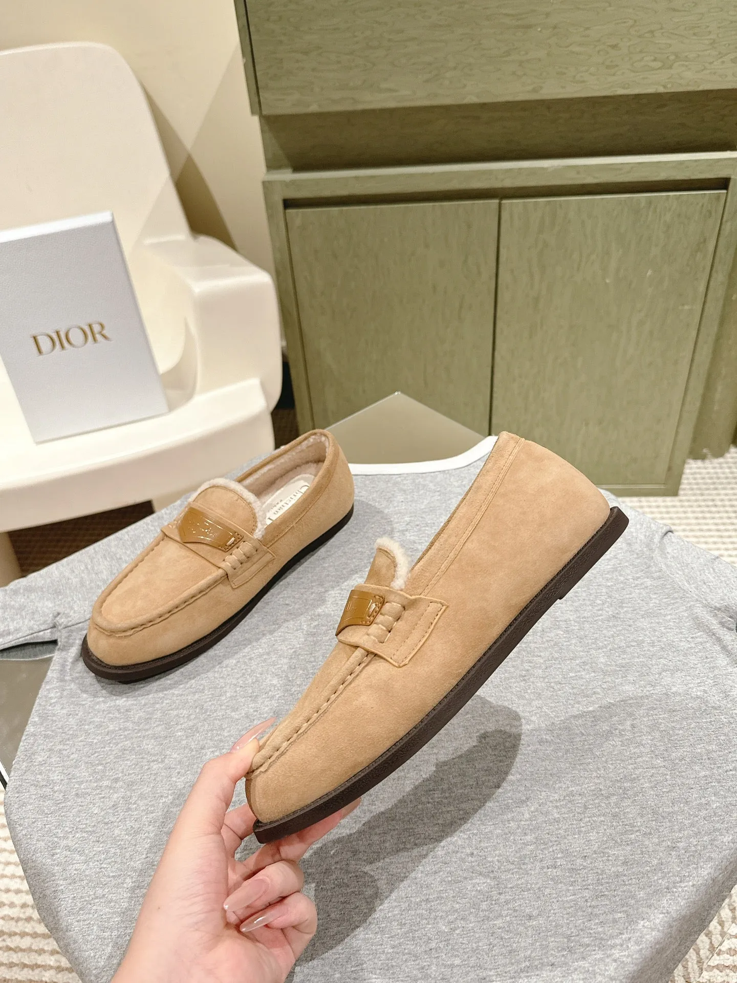 CD Loafer In Dark Loafer Suede  995507