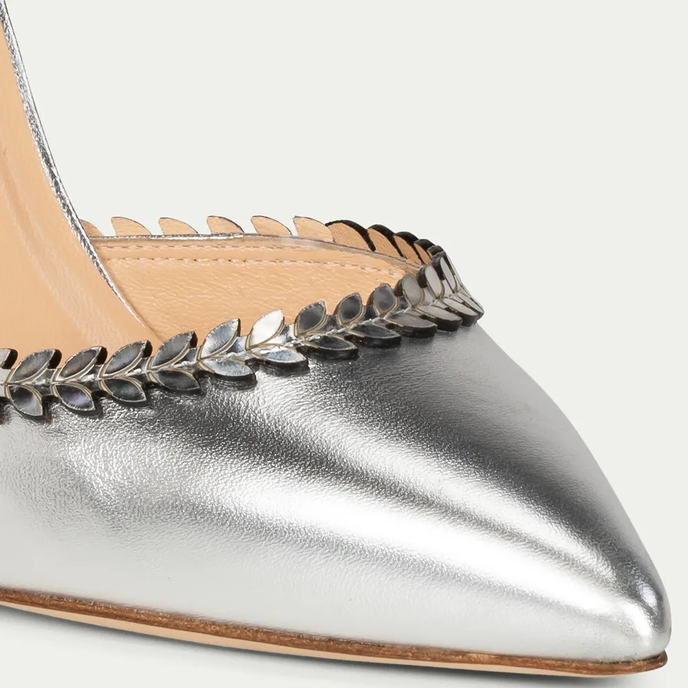 Chiara Pump
