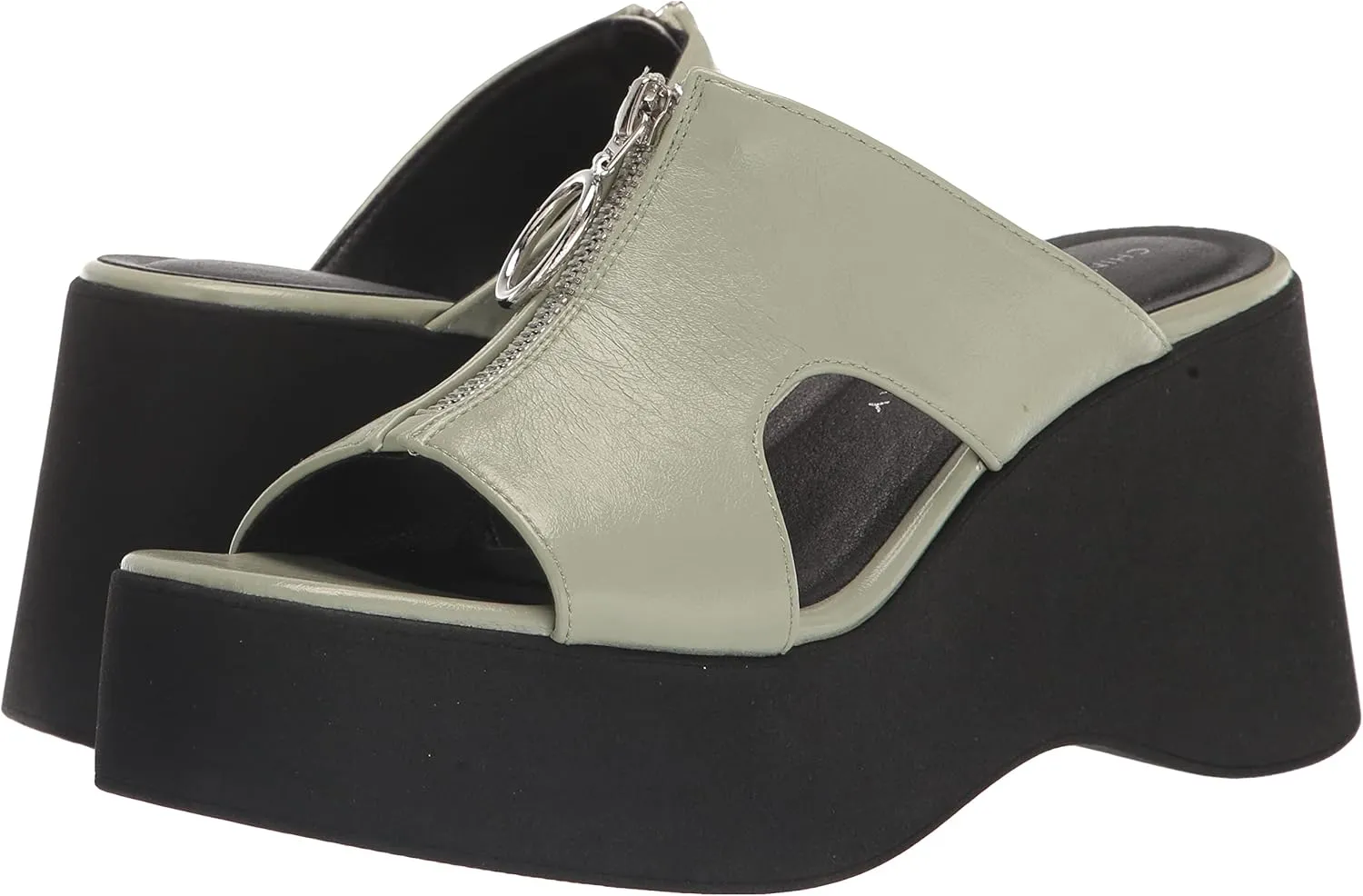 Chinese Laundry Women's Taysha Wedge Sandal