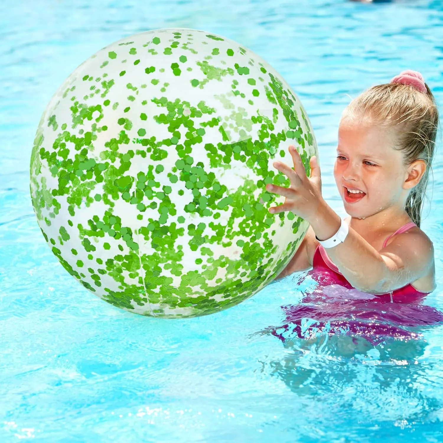 Civaner 10 Pieces Inflatable Beach Balls 16 Inch Glitter Summer Swimming Pool Balls Wedding Outdoor Decor Ornaments Floatable Confetti Decoration for Beach Xmas Party Favor(Green,Glitter)
