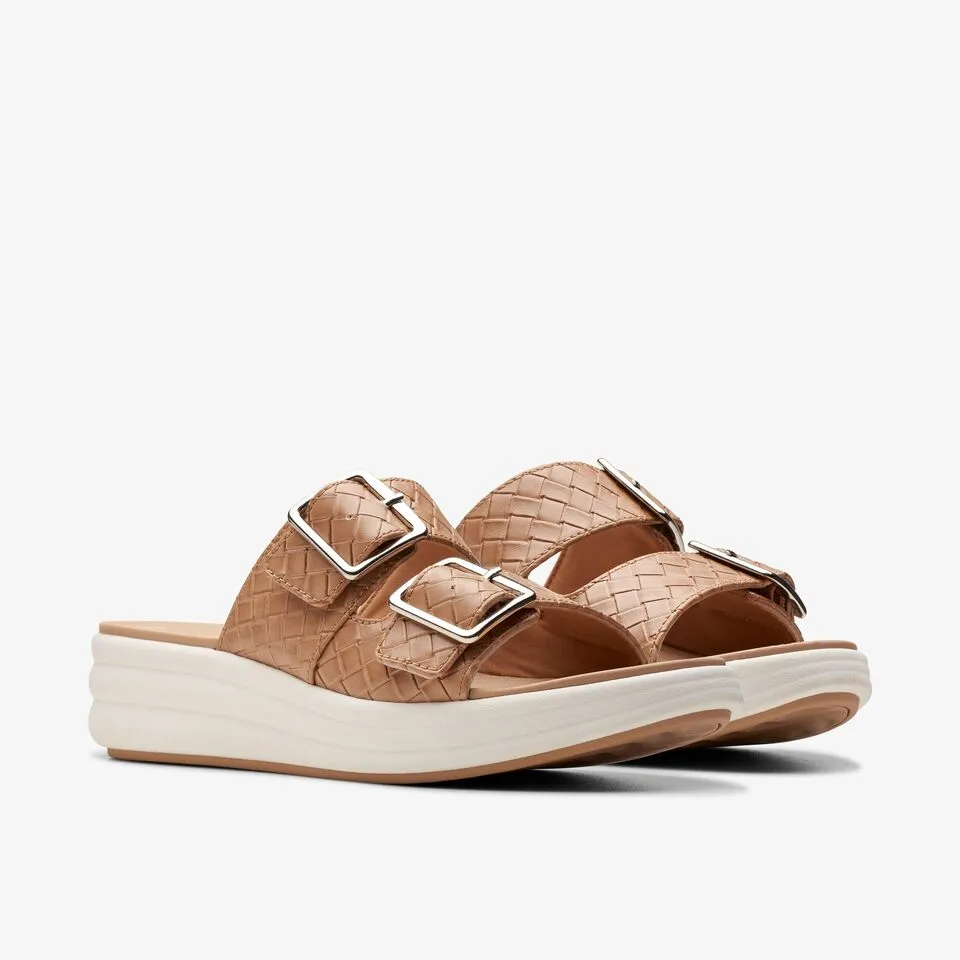 Clarks Women's Drift Buckle Warm Beige 26177848