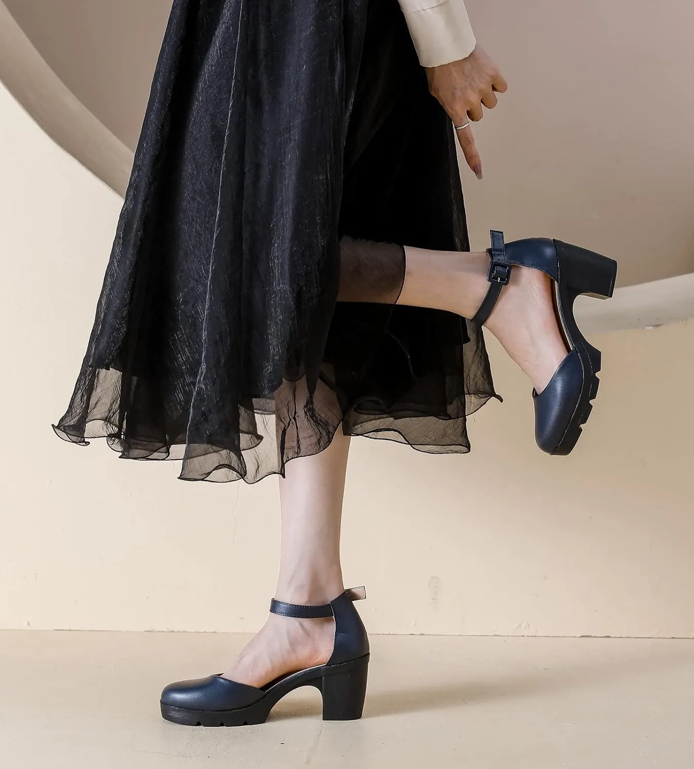 DADAWEN Women's Closed Toe Low Block Chunky Heels Round Toe Ankle Strap Wedding Work Dress Pump Shoes