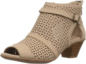 Easy Street womens Carrigan Heeled Sandal, Sand, 6.5 US