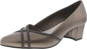 Easy Street Women's Lotus Pump