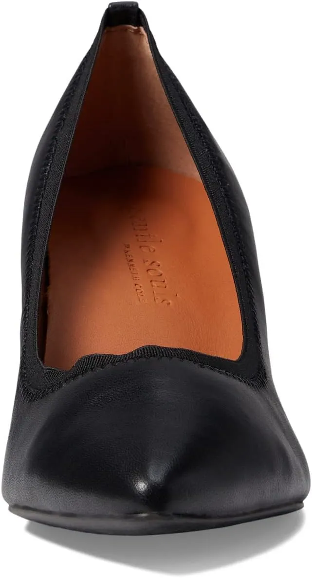 Gentle Souls by Kenneth Cole Women's Dionne Pump