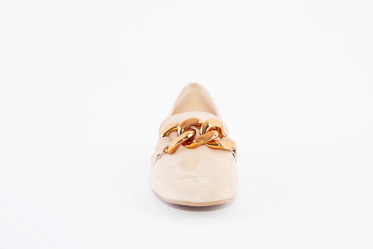 MARIAN - 25306 FLAT LOAFER WITH CHAIN DETAIL - BEIGE SUEDE