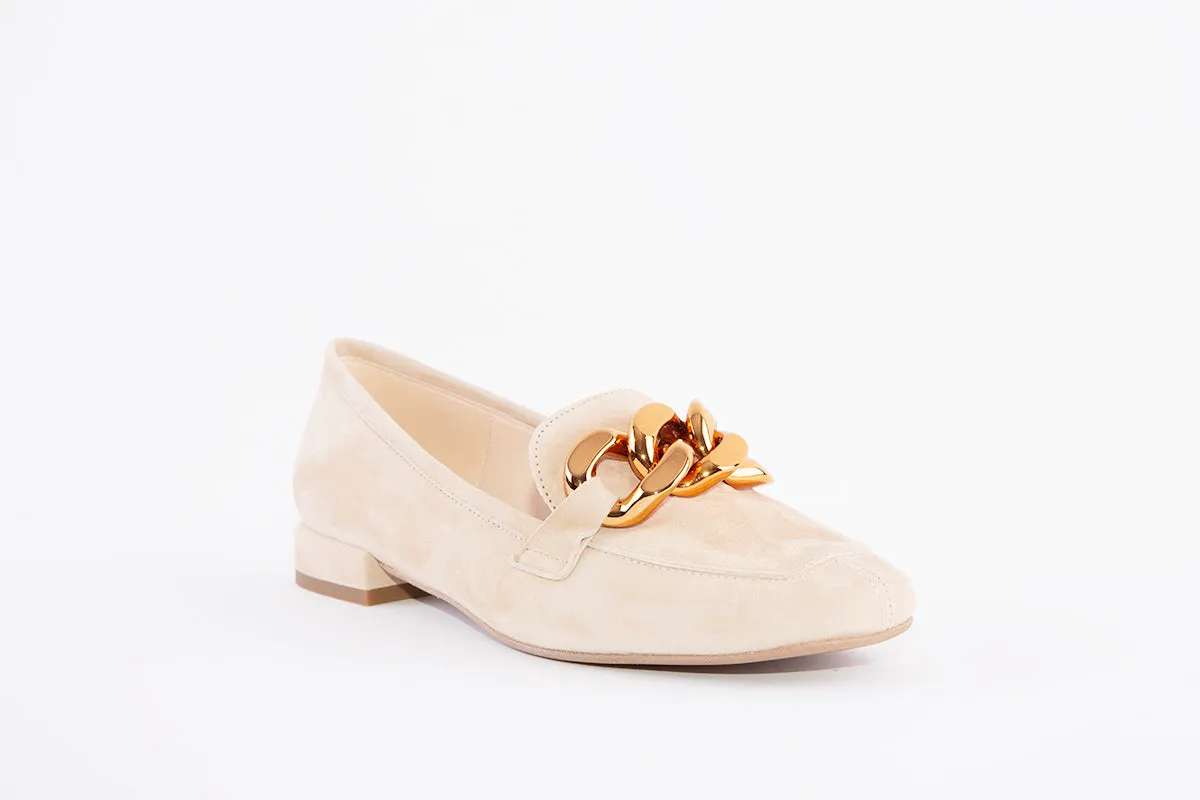 MARIAN - 25306 FLAT LOAFER WITH CHAIN DETAIL - BEIGE SUEDE