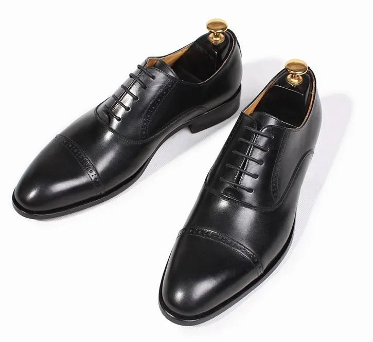 Men's Cap-Toe Oxford Shoes in Full Grain Leather