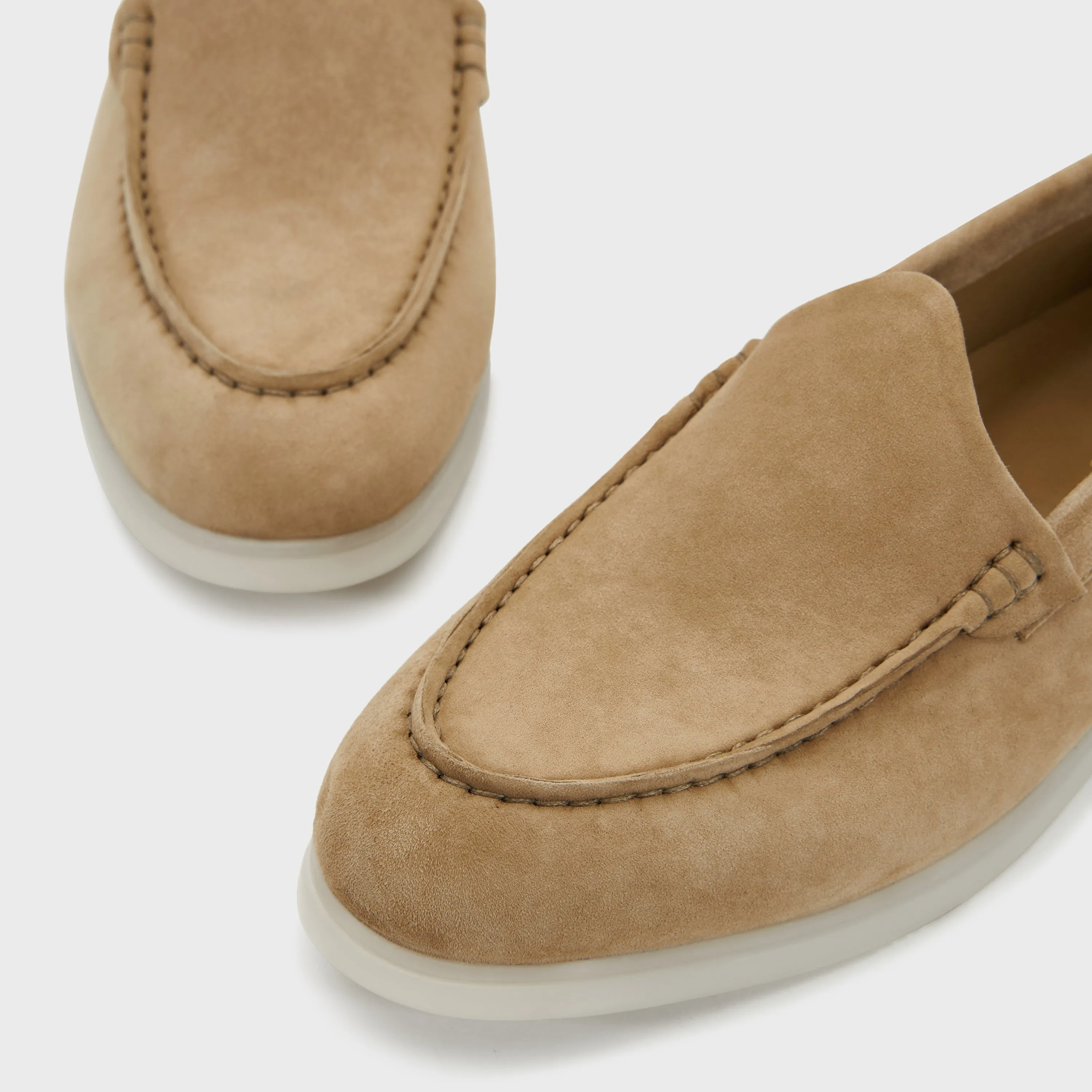 Nagra Loafer | Warm Sand Suede