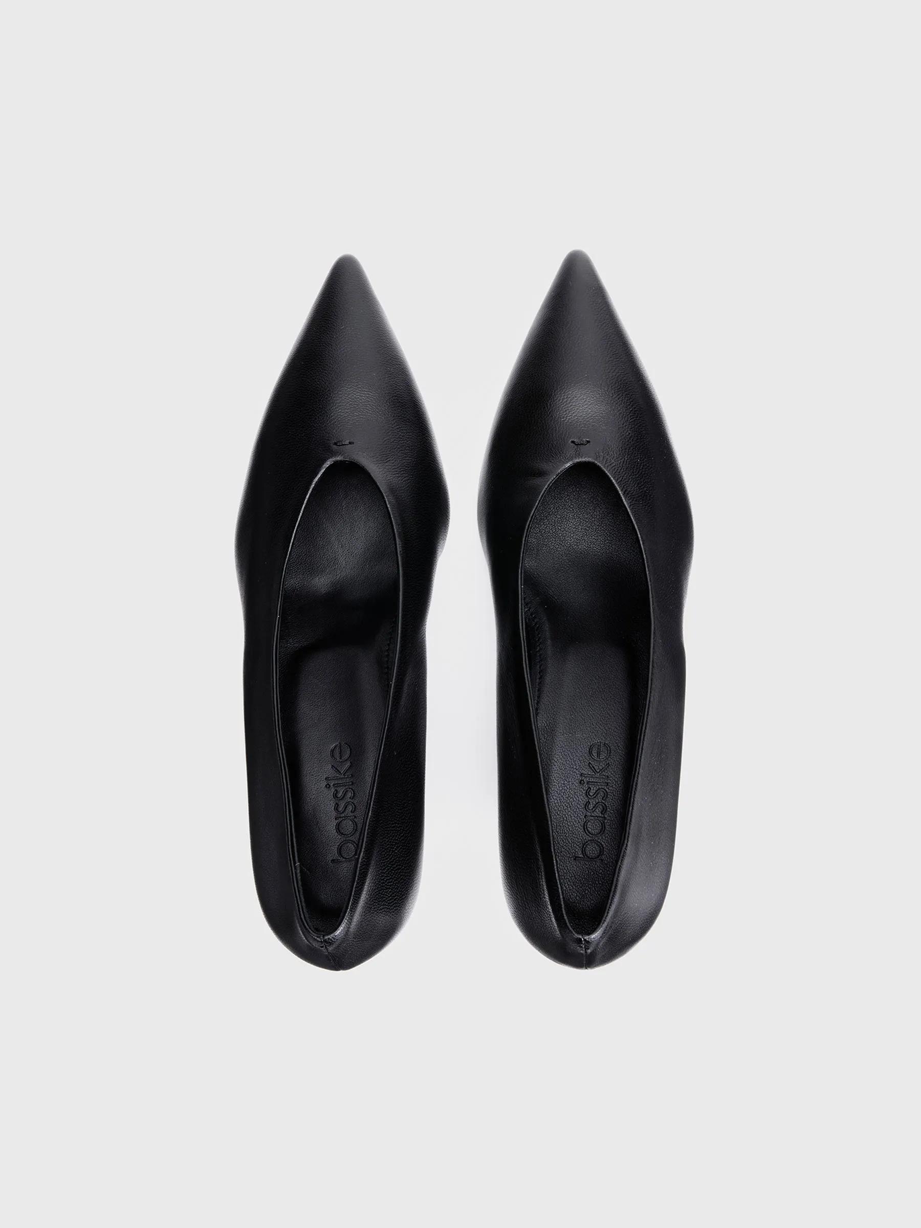 Point Toe Pump