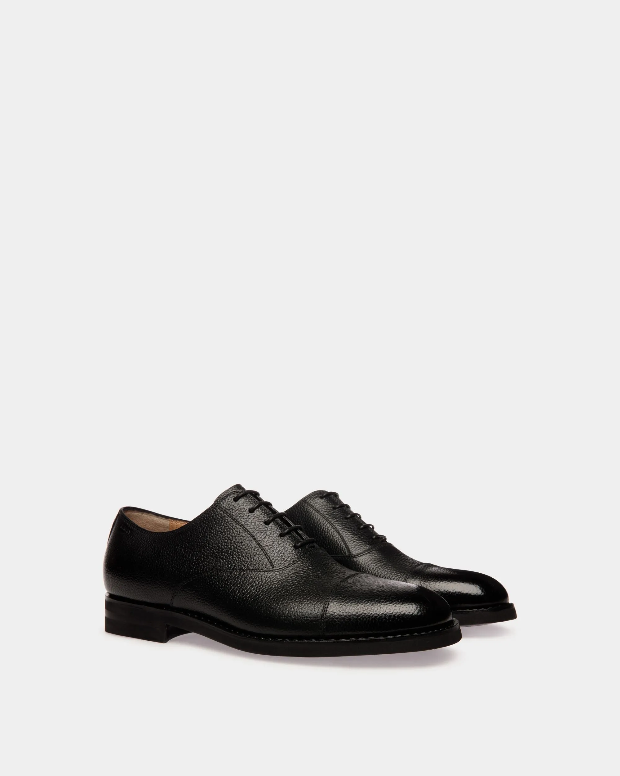 Schoenen Oxford In Black Grained Leather