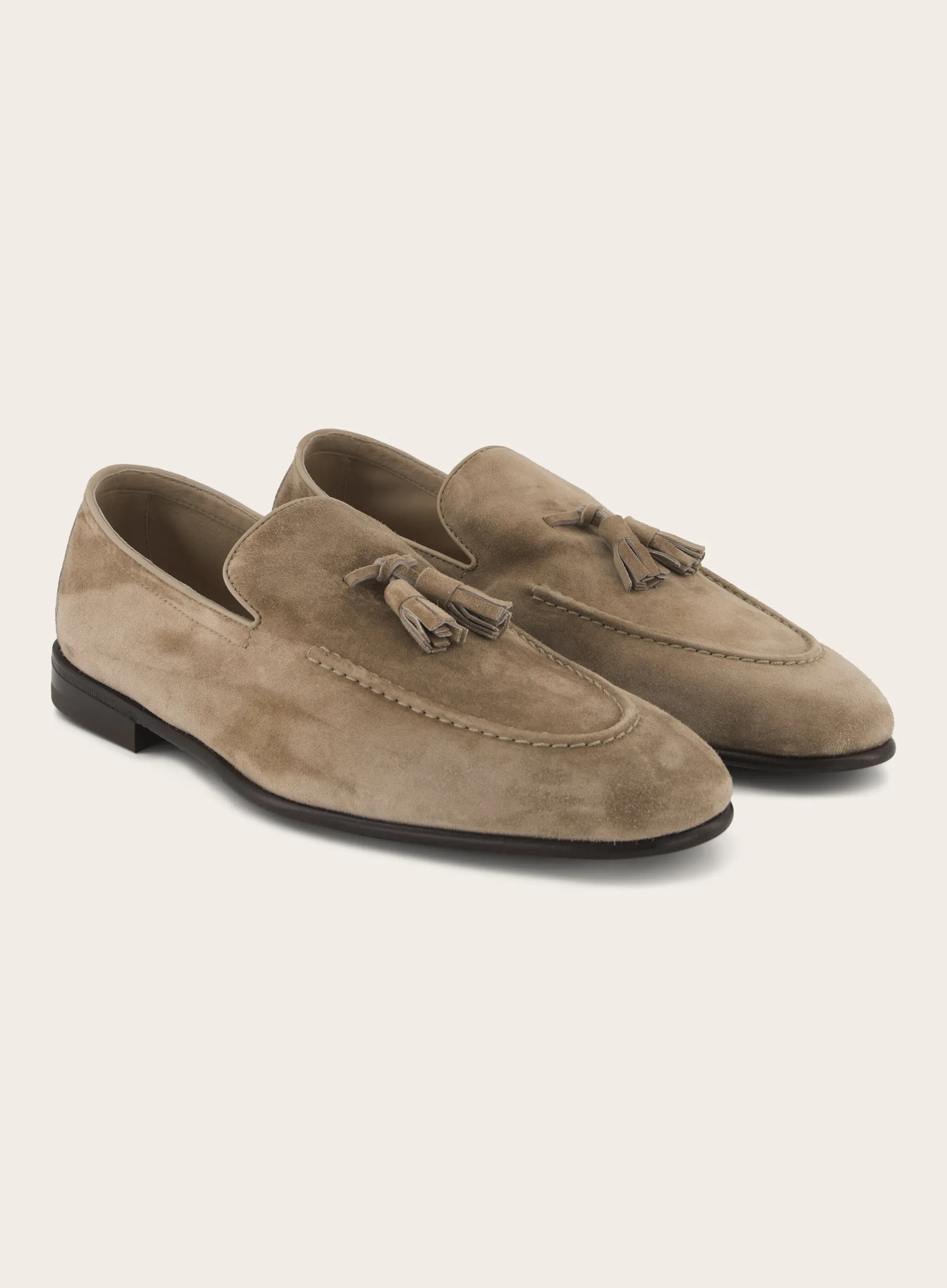 Tassel loafers van suède